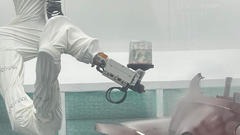Roboter lackiert, Betrieb profitiert